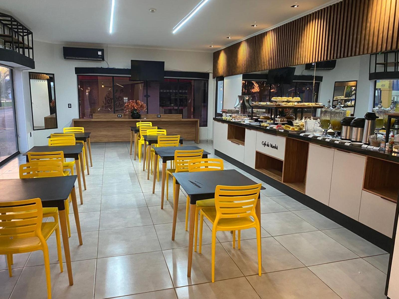 Hotel Avenida Plaza Querencia  エクステリア 写真